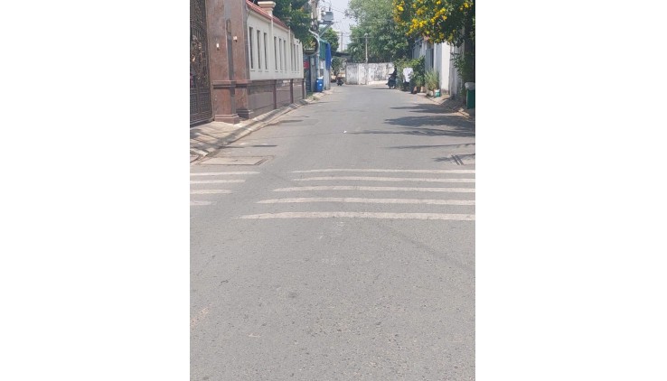 BÁN NHÀ đường 22 Phước Long B, Thủ Đức.